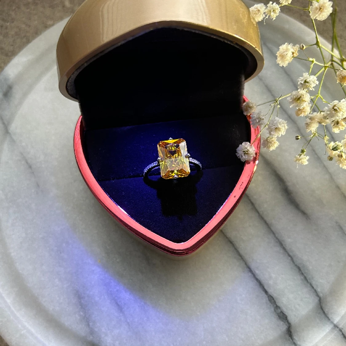 💛Sterling silver 925 ring med kubisk gul zirkonia 