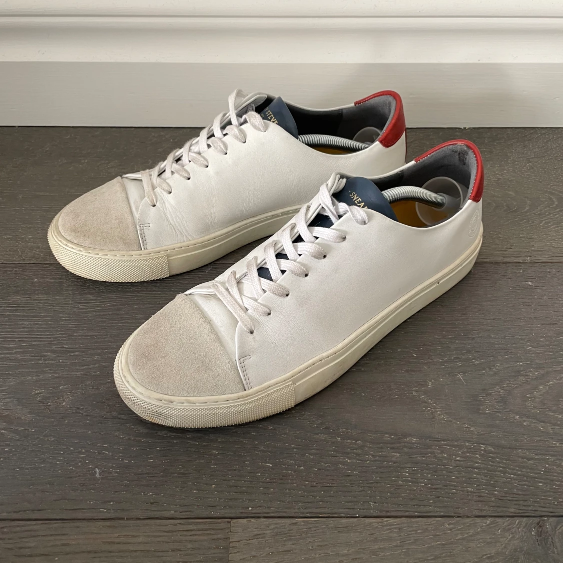 Sneaky Steve sneakers - 93