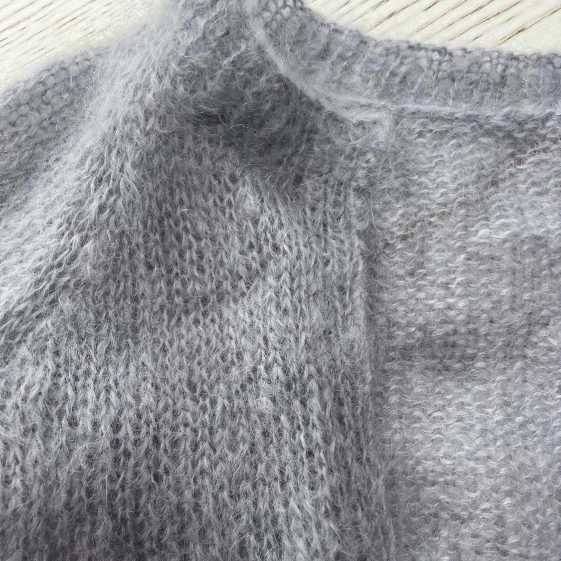  Hemma Stickad lila/grå kofta  - 90