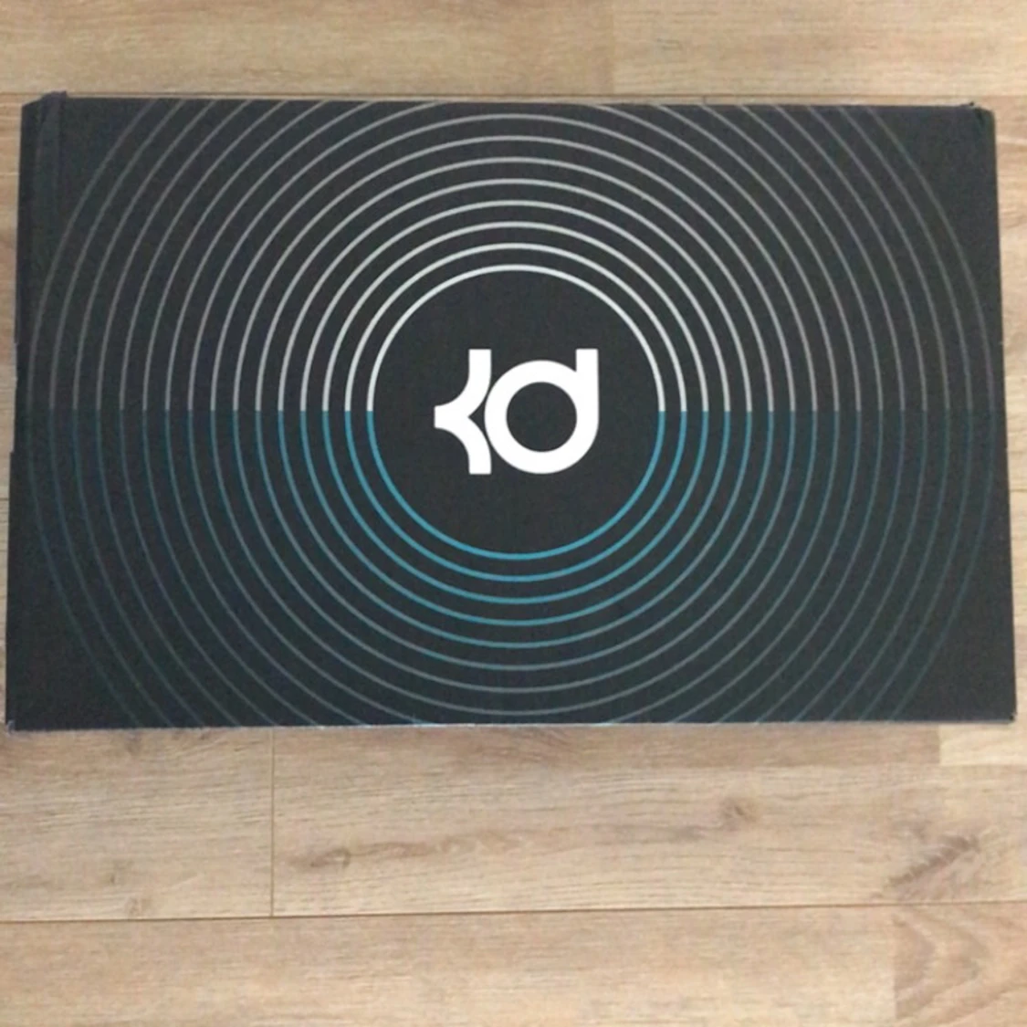 Kds basketball shoes - 90