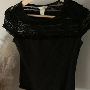 Spetstopp - Intressekoll på min spets topp🎸✨💋