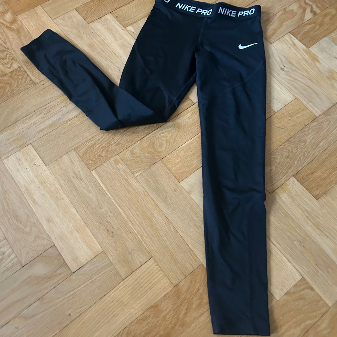 Nike pro leggings 