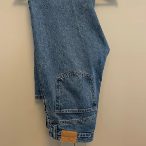 Weekday jeans  - Passar till streatwear bäst men funkar till massor med olika kläder. 7/10 skick har inte använt dom mycket alls, storlek W29 L30