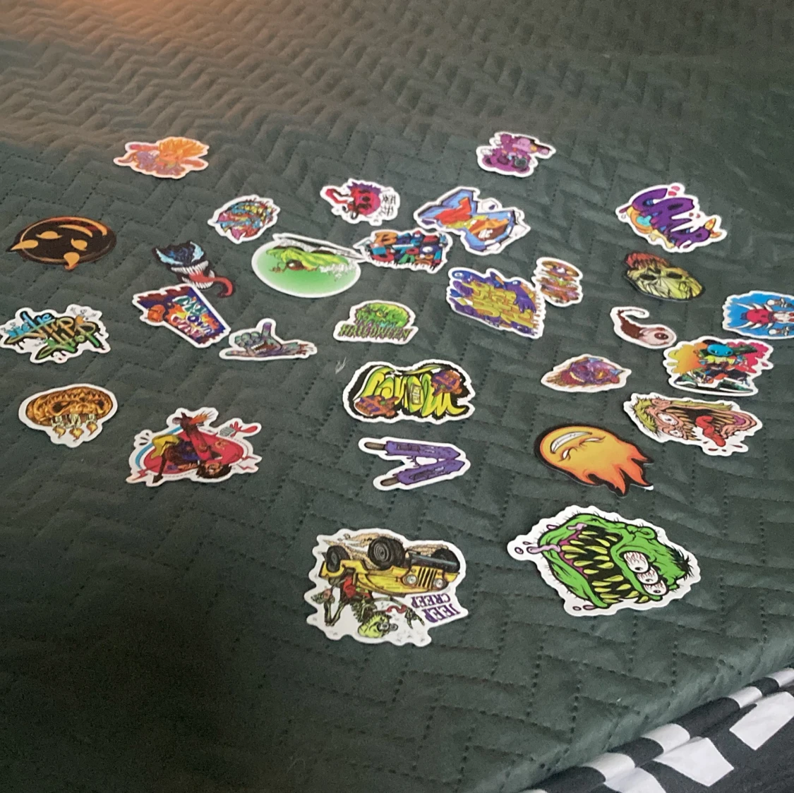 Klistermärken  - 90