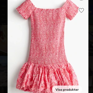 Intressebolag hm klänning  - Intressekoll på min helt oanvända klänning köpte förra veckan. ❤️❤️