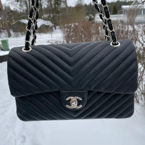 Chanel väska  - Säljer min fina oanvände väska 