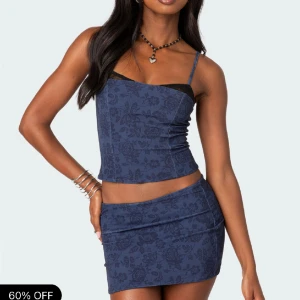 Corset topp från Edikted - Helt ny. Storlek Xs. Köparen står för frakten!