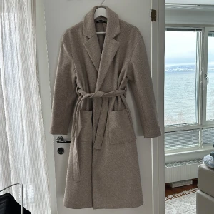 Kappa från gina - Oversized. I begagnat men fint skick.