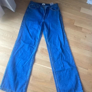 Vida jeans  - Vida jeans, från only aldrig använda 