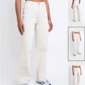 Supersnygga jeans från madlady i en offwhite färg. Långa och raka ben, passar mig i längden som är 173 cm lång. Jätte fint skick