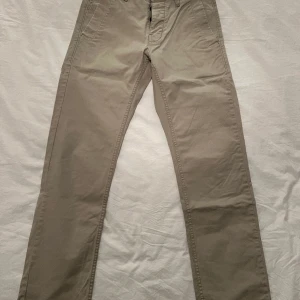 G-star chinos  - Vet inte riktigt storlek men det är typ samma som mina jeans på min profil! Skriv för mer information🔥