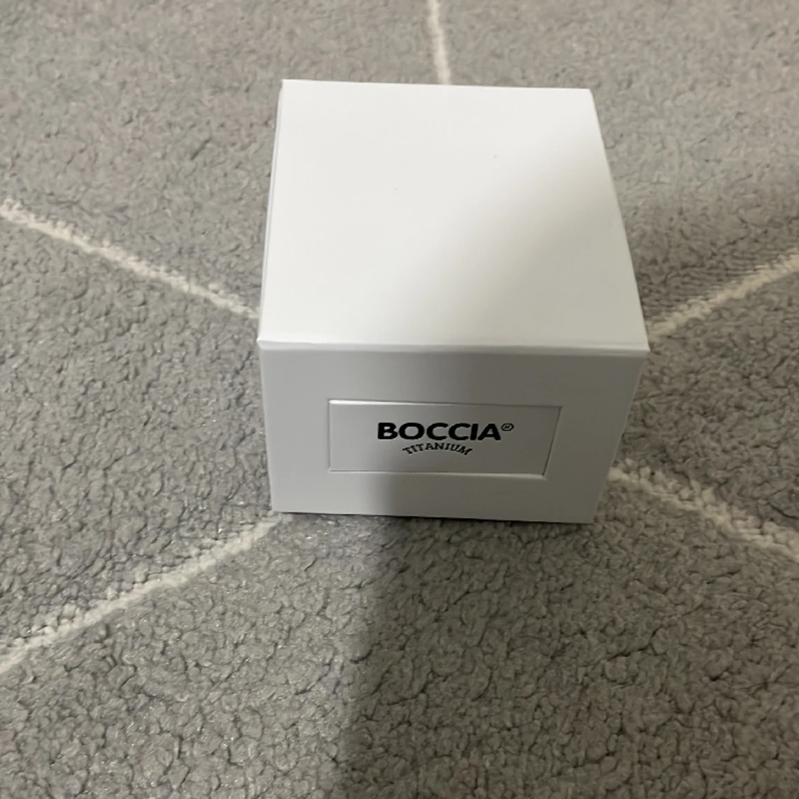 En boccia klocka jag köpte den för 2000kr men jag ska sälja den för 1000kr. Den är helt ny ingen har tat på sig den#köp nu🔥