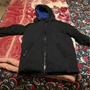 En helt ny vinter Jacka marin blå Malmö - Vinter jacka marinblå helt nytt bra kvalite 