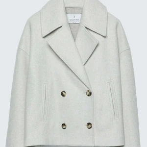 Kappa - Använd några gånger och har inga defekter. Skriv för fler bilder💗  Nypris 560 