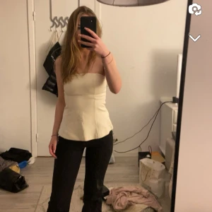 Gina tricot topp - Säljer då jag ej använder, snygg på