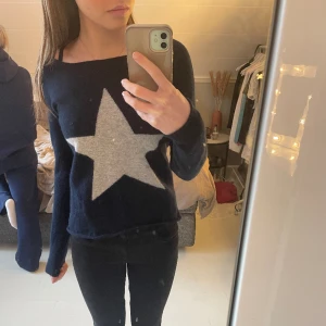 Sticka tröja från Hunkydory - Bra skick 