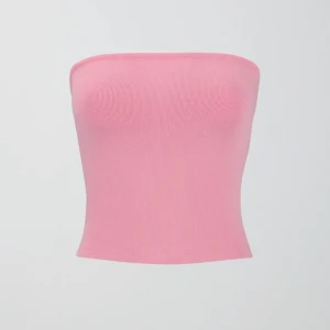 Tube topp - Storlek M, knappt använd. Nypris 150kr å slut sålt