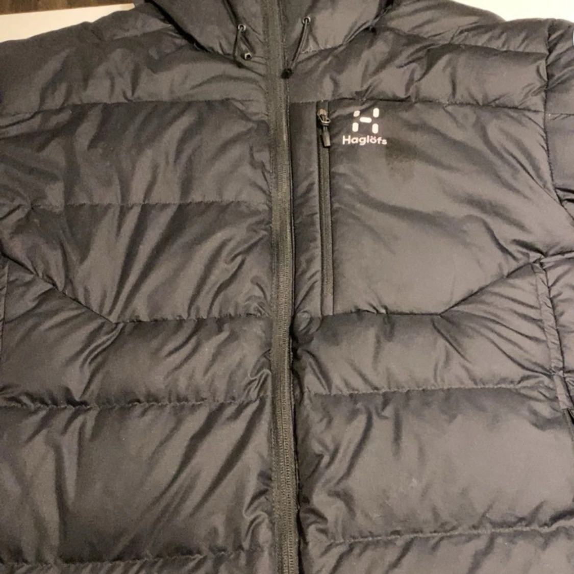 Säljer nu min jacka för e tröt på den