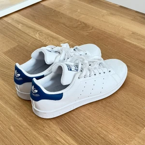 Stan Smith  - Oanvända stan smith. Strl 38 