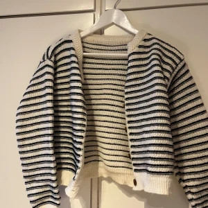 Kofta - Randig kofta