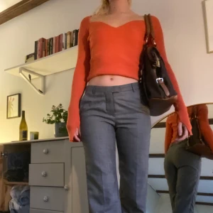 Orange tröja - Superskön Orange topp/tröja från h&m, använd en gång🧡💛🧡💛