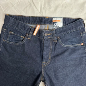 DC jeans byxor - Ny byxor DC 