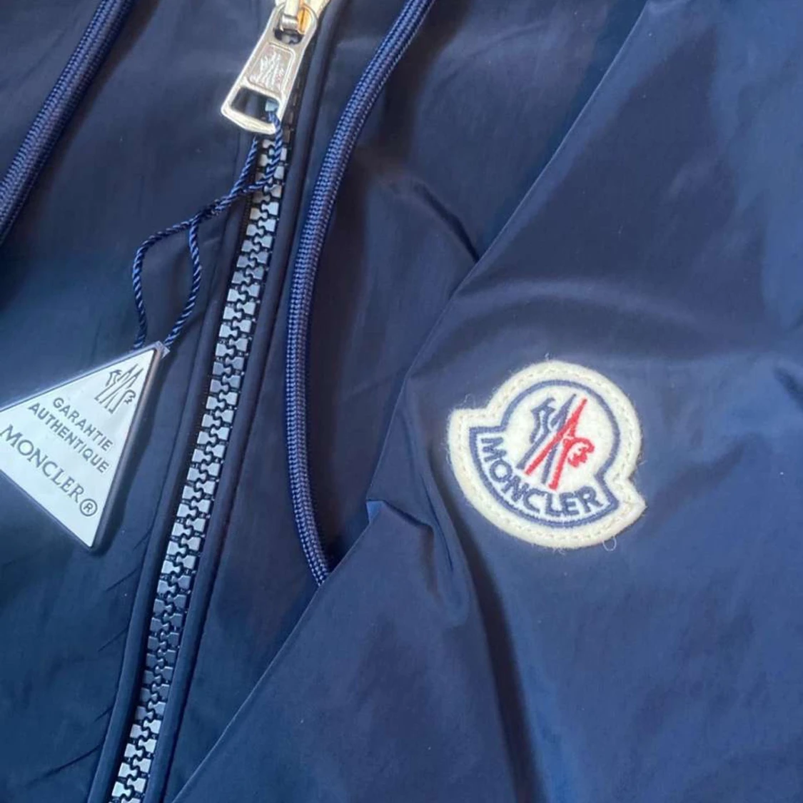 Moncler vindjacka  - 91