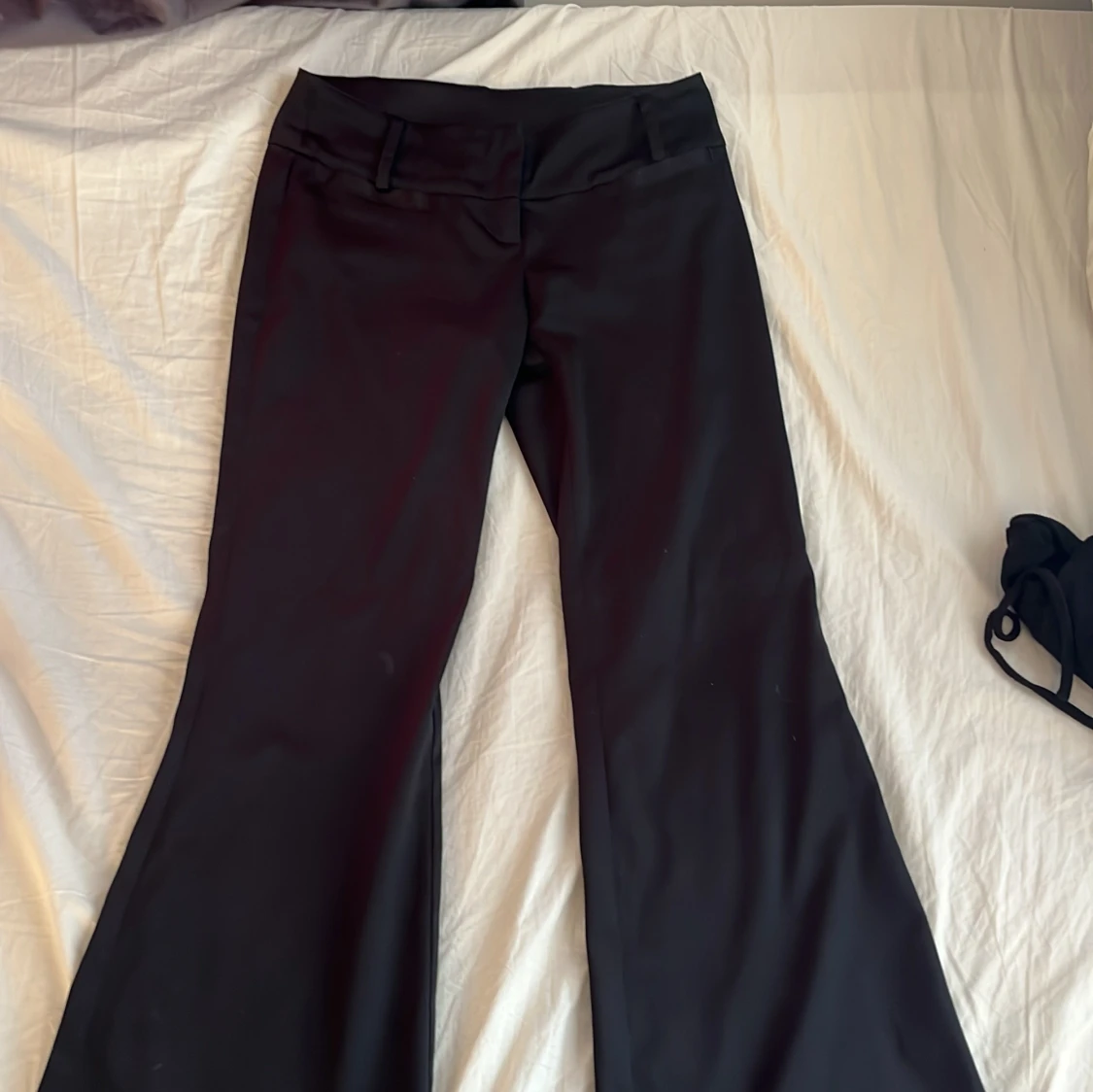 Lågmidjade kostymbyxor  - 90