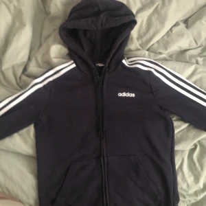 Adidas sweatshirt  - Darkblue. 90% new 