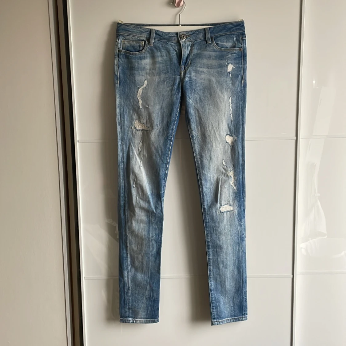 Guess Jeans 28 