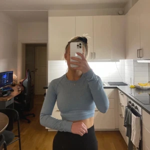Topp från Gymshark - Fint skick! Använd någon enstaka gång! 