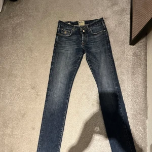 Morris jeans - Storlek 29/33 Väldigt feta Nästan Aldirg använd