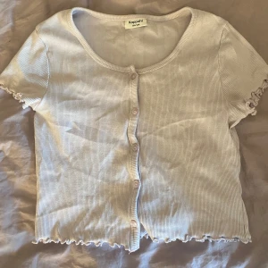 Tröja - Bra skick. Använd några gånger