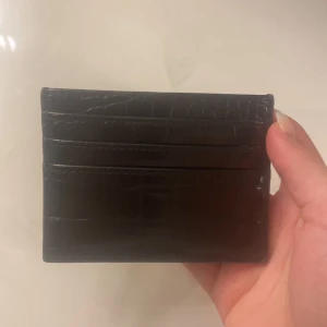 Plånbok - Fin men har köpt en ny så denna kommer inte till användning 