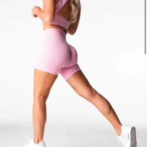 Nvgtn shorts - Säljer dessa nvgtn shorts, aldrig använda! Storlek s, originalpris 430 (inklusive frakt)