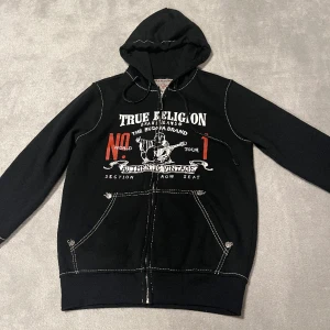 True Religion zip-up hoodie - Bra skick, knappt använd