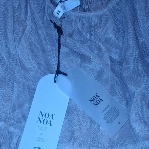 Lila  kjol - Säljer denna noa noa kjol då jag inte får användning av den jätte söt dock, ordinareie pris är 800 