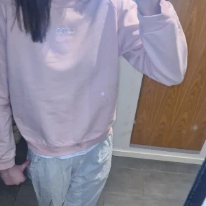 Aimin tröja - Rosa aimin tröja