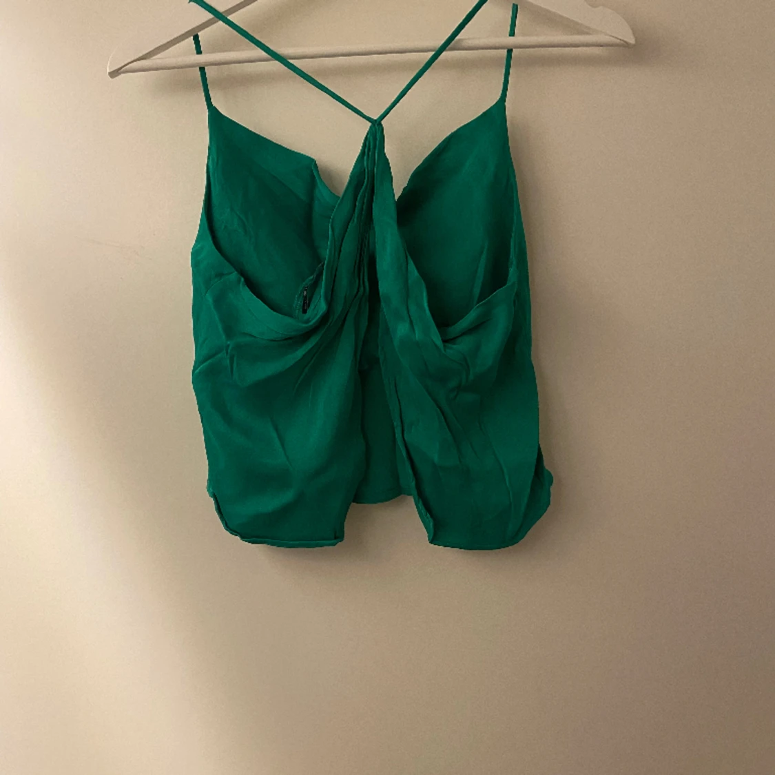 Grön satin topp Zara  - 91