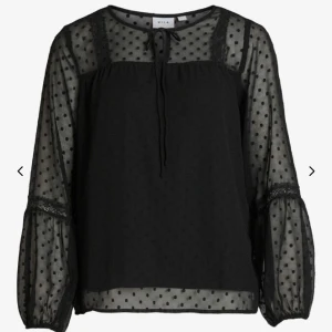 Vila blus - Jättefin blus från vila! Inga defekter, jätte fint skick💓