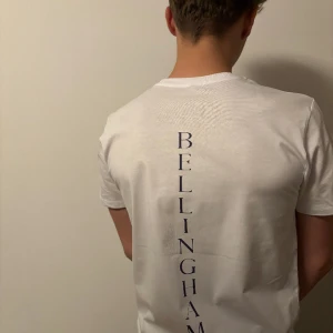 JUDE BELLINGHAM T-SHIRT - Stilren Bellingham t-shirt!  Storlekar S.M.L 