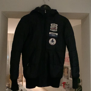 Äkta hysteric glamour jacka - Helt sjuk hysteric glamour jacka äkta Japannese M men sitter som S