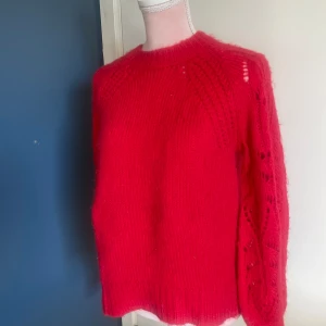 Stickad tröja  - Fin stickad tröja från kappahl💕