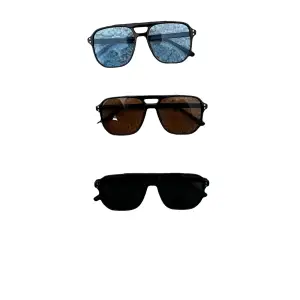 Säljer dessa solglasögon perfekta till sommaren, du får också med ett smidigt fådral vid köp av tre stycken. 99kr  (ett par brillor) 169kr (två par brillor) 199kr (tre par brillor)