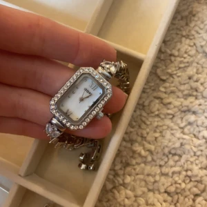 Smycken och klocka sterling silver  - Säljer då jag bytt till guld