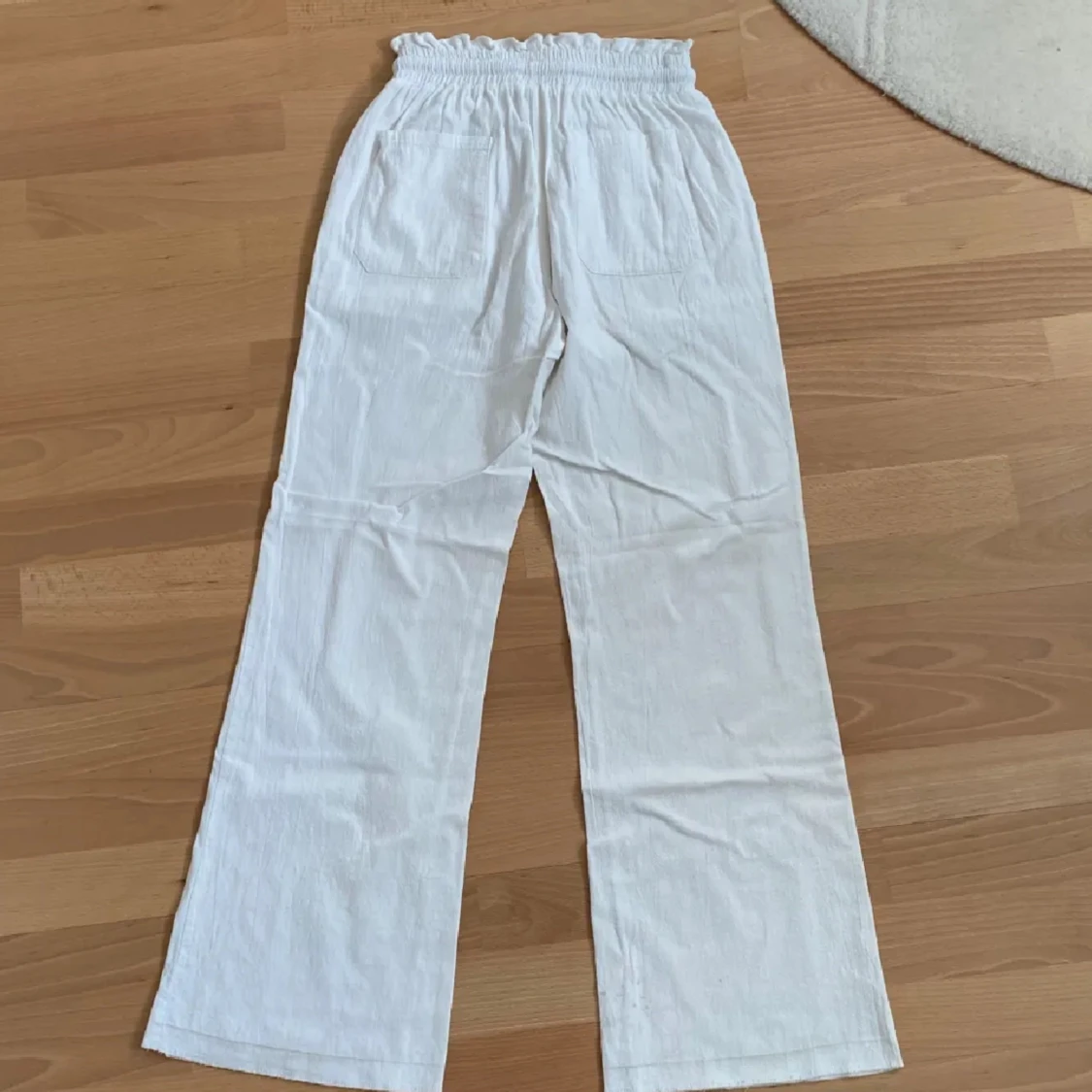 Roxyliknande linnebyxor - 90