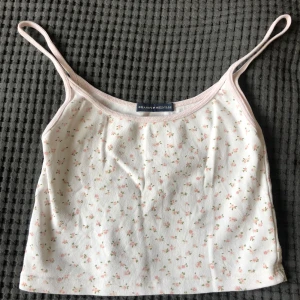 Brandy croptop  - Kort linne från Brandy Melville😃