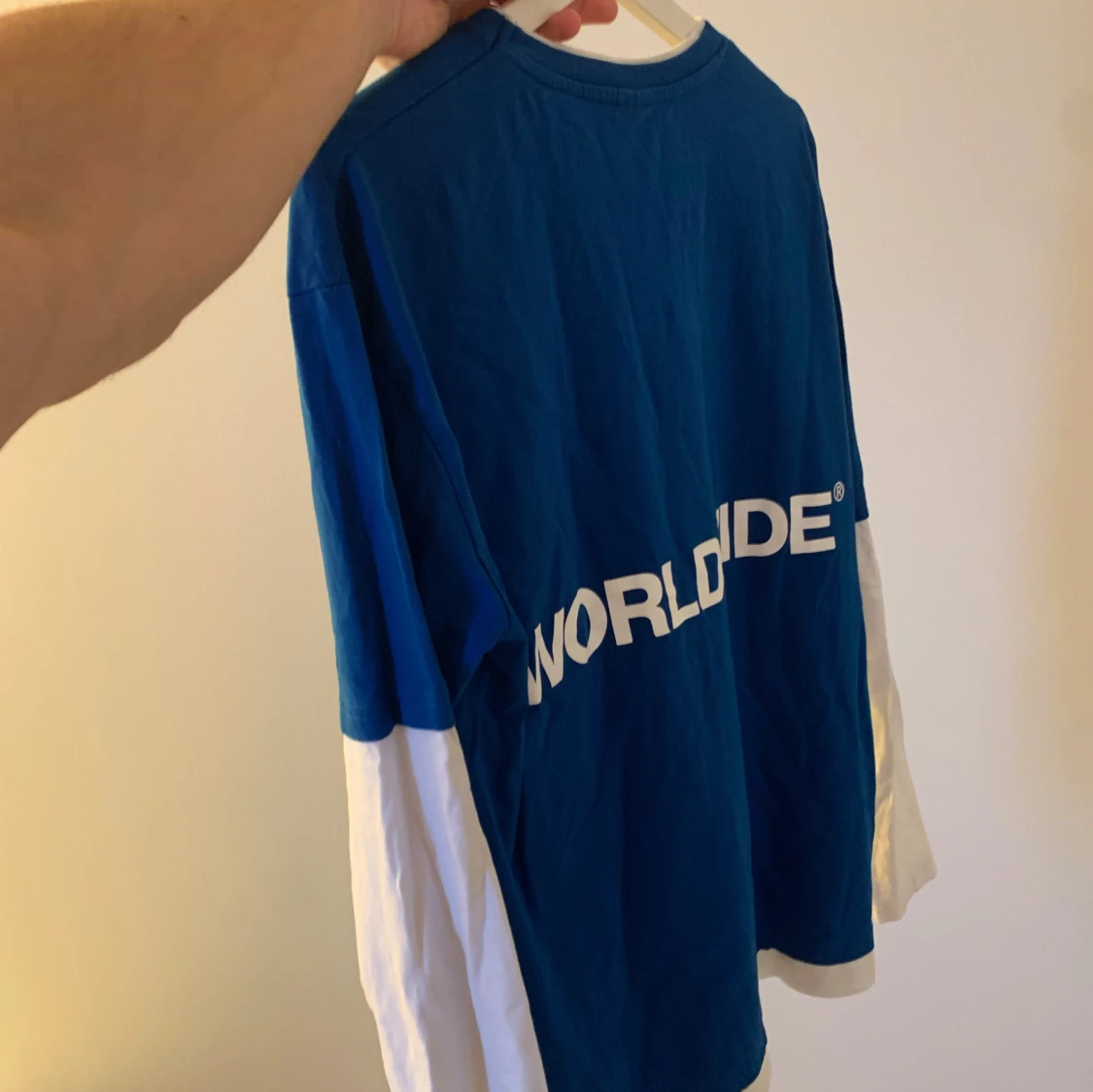 Blå långärmad tröja från Worldwide - 93