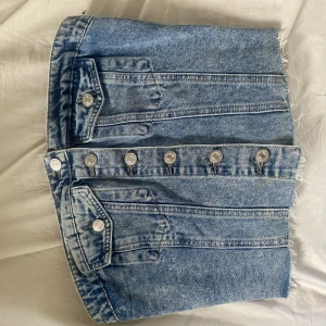 Jeans topp  - Super fin jeans topp, aldrig använd och i bra skick! 