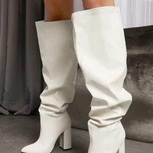 Boots klack - aldrig använda, för stora